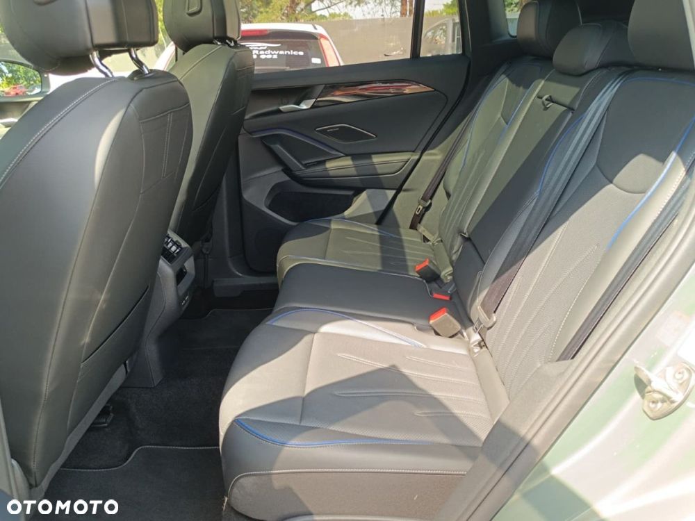 Volkswagen Tiguan - 22