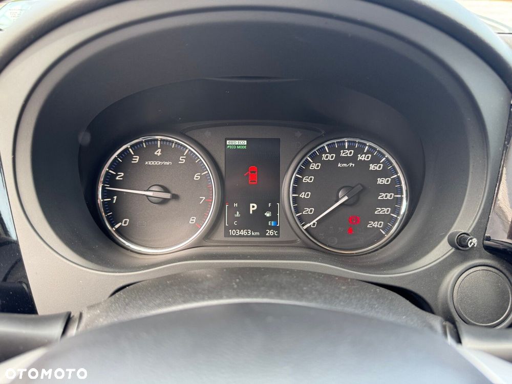 Mitsubishi Outlander 2.0 Intense - 13