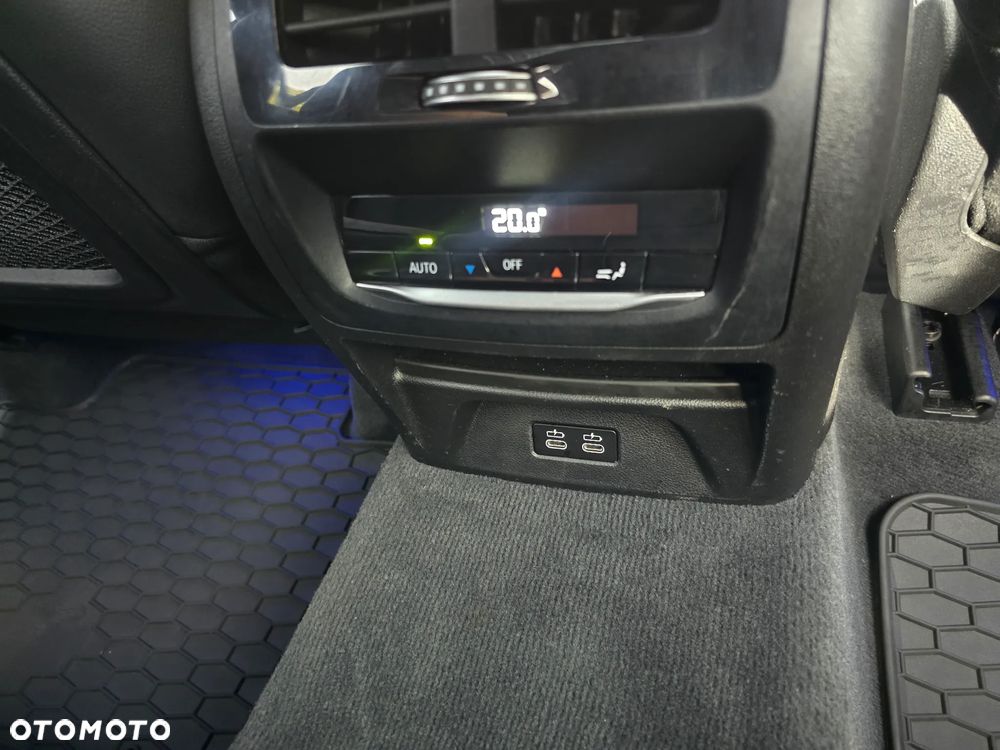 BMW X3 - 33