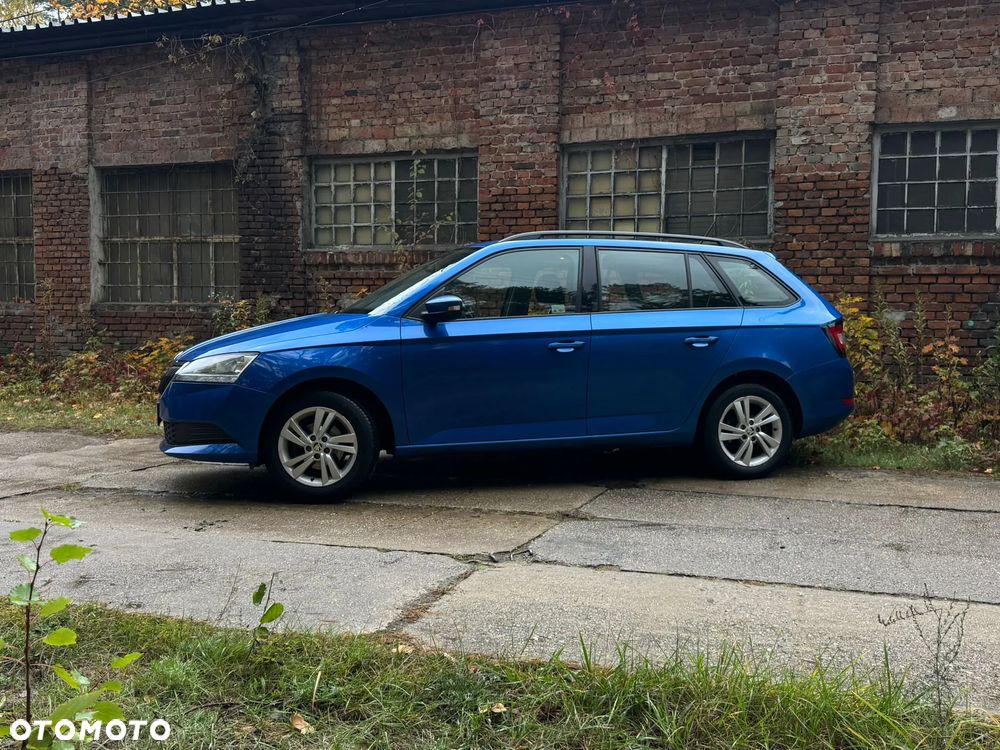 Skoda Fabia 1.0 TSI Ambition - 2