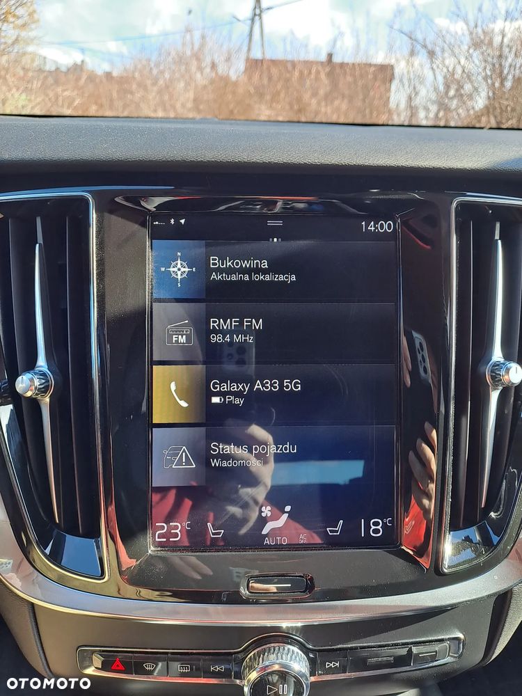 Volvo V60 D4 Geartronic Momentum Pro - 19