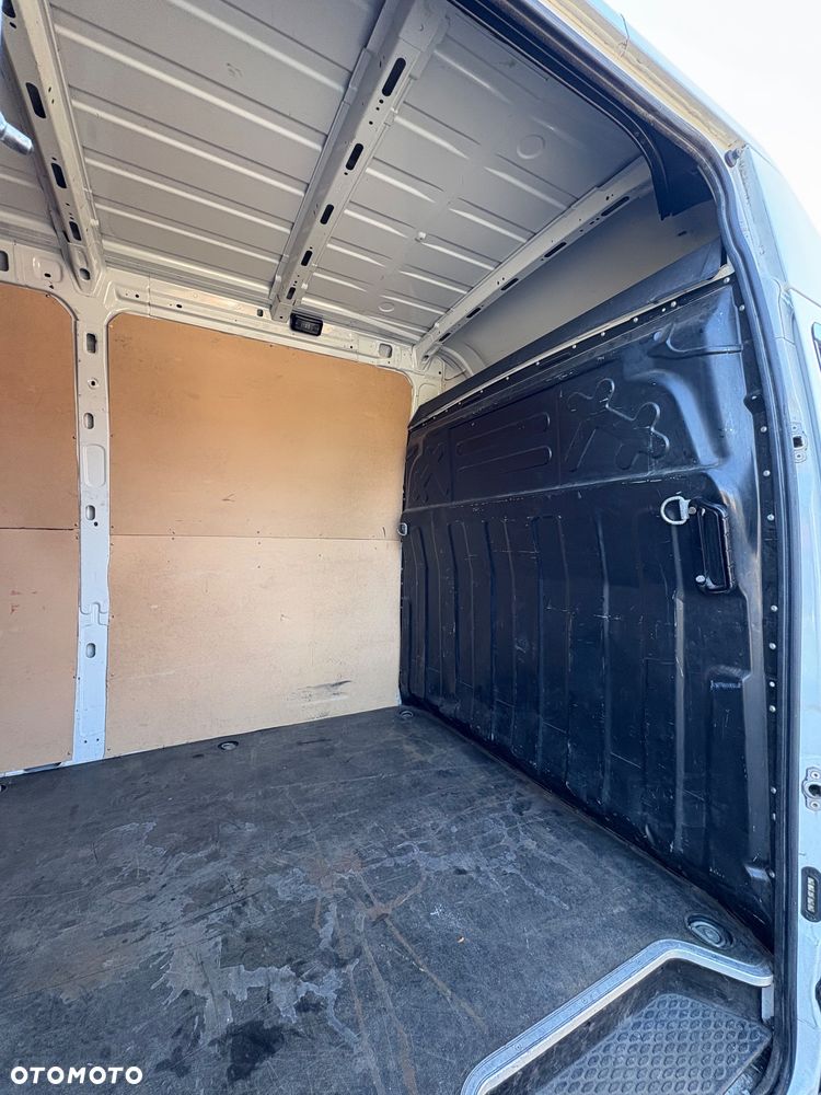 Iveco Daily 35S20 - 28