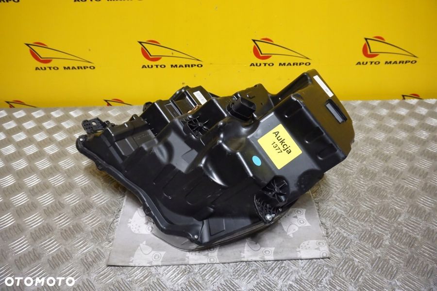 FORD MAVERICK LIFT 2025 2026- REFLEKTOR LAMPA LED PRAWA USA - 12