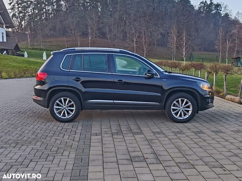 Volkswagen Tiguan 2.0 TDI SCR 4MOTION BlueMotion Technology DSG Lounge Sport & Style - 23