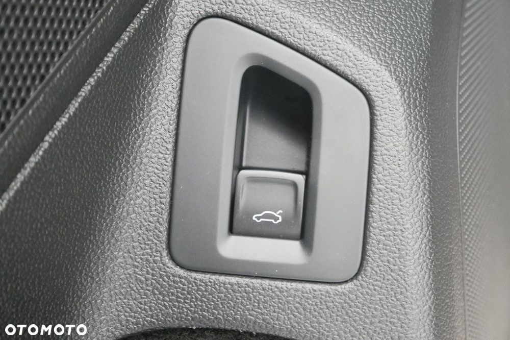 Volkswagen Passat Variant 2.0 TSI Elegance DSG - 18