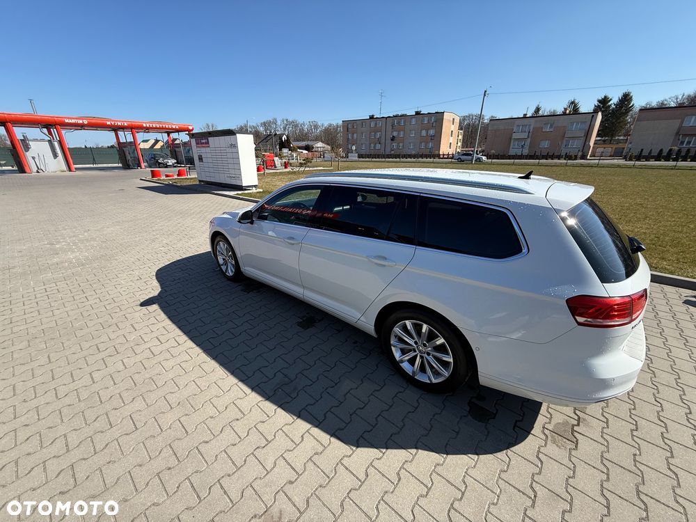 Volkswagen Passat Variant 1.6 TDI BMT Comfortline - 11
