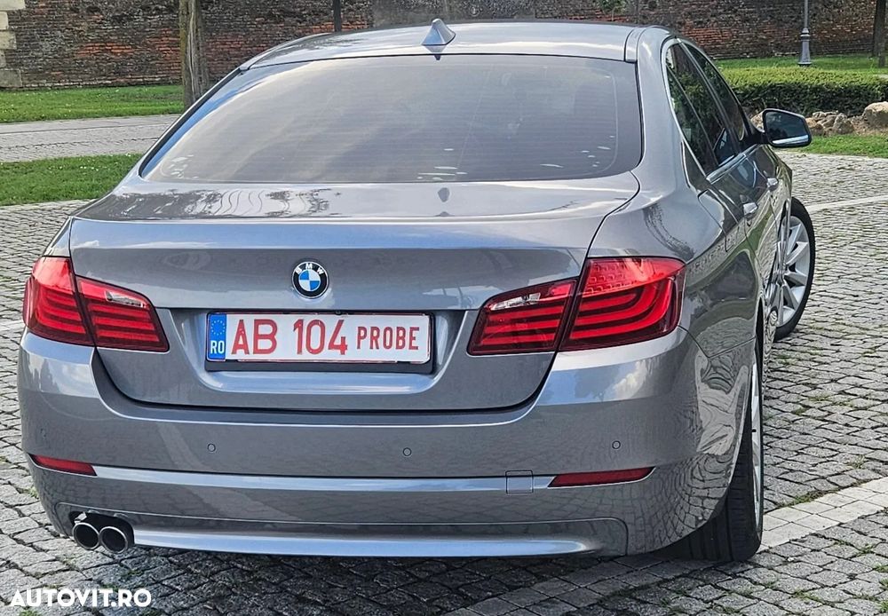BMW Seria 5 525d xDrive AT - 5