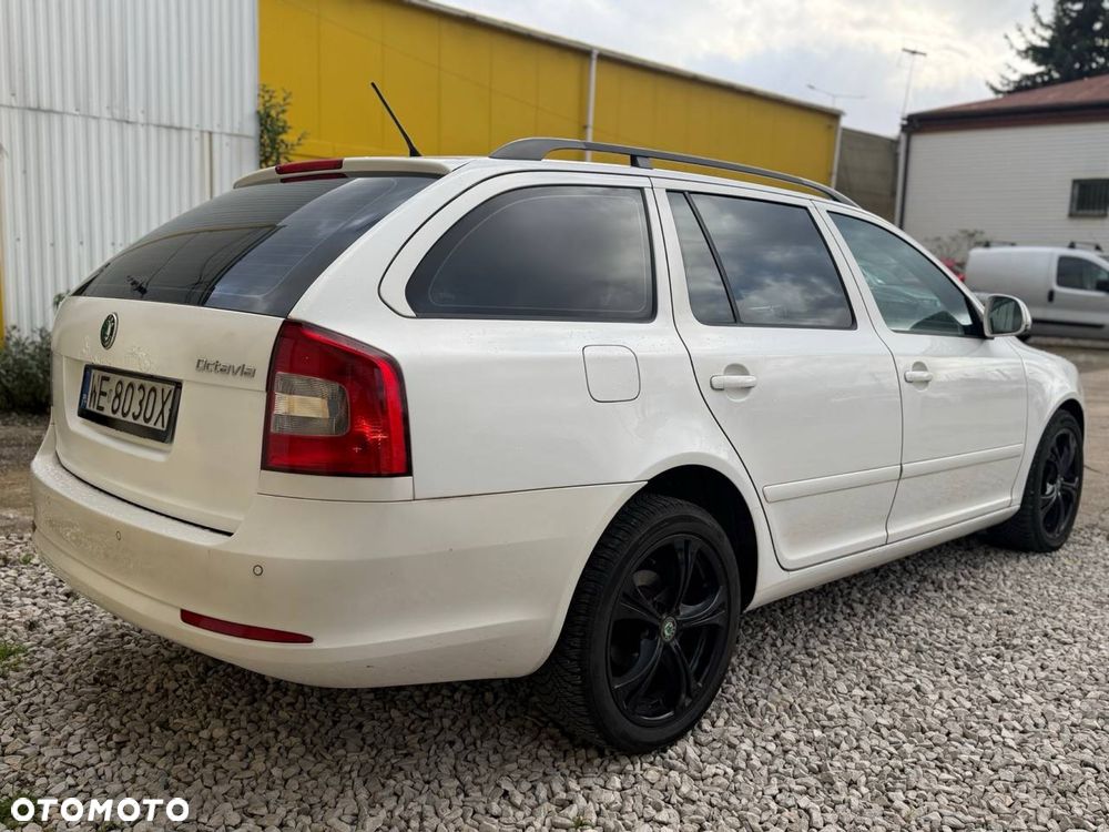 Skoda Octavia - 3