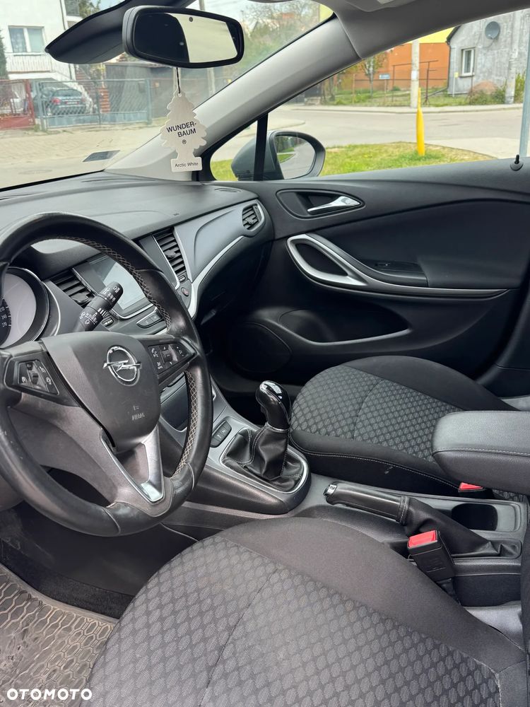 Opel Astra 1.4 T Enjoy - 6