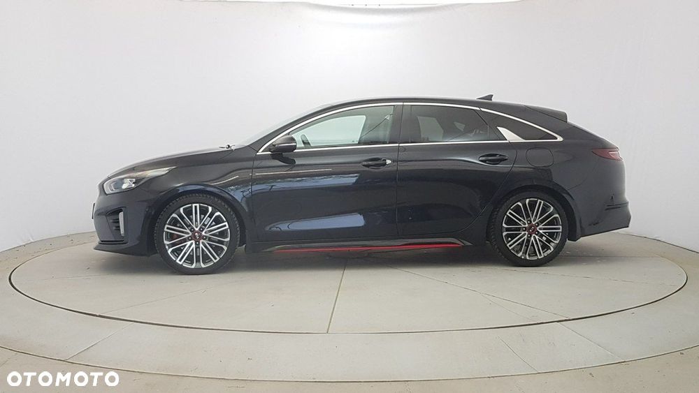 Kia ProCeed - 4