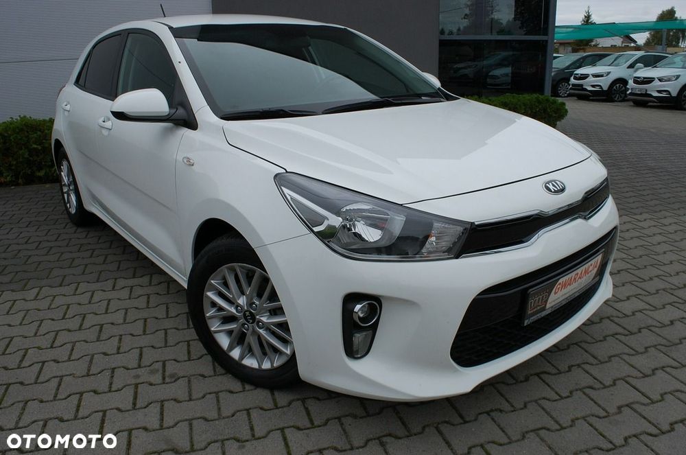 Kia Rio - 18