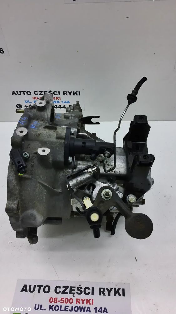 Skoda Fabia I 1.4 Skrzynia biegów  002 301 107 - 7