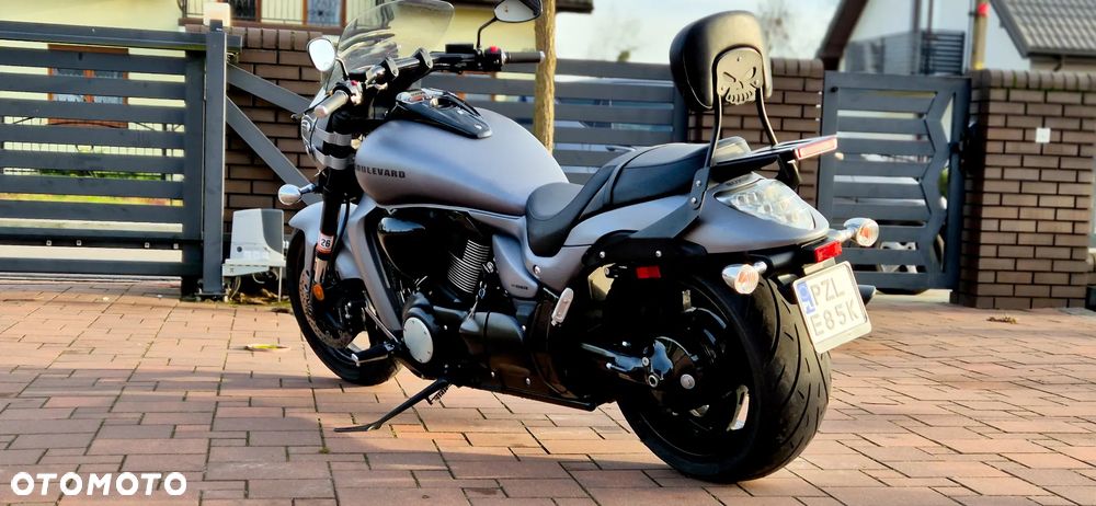Suzuki Boulevard - 10