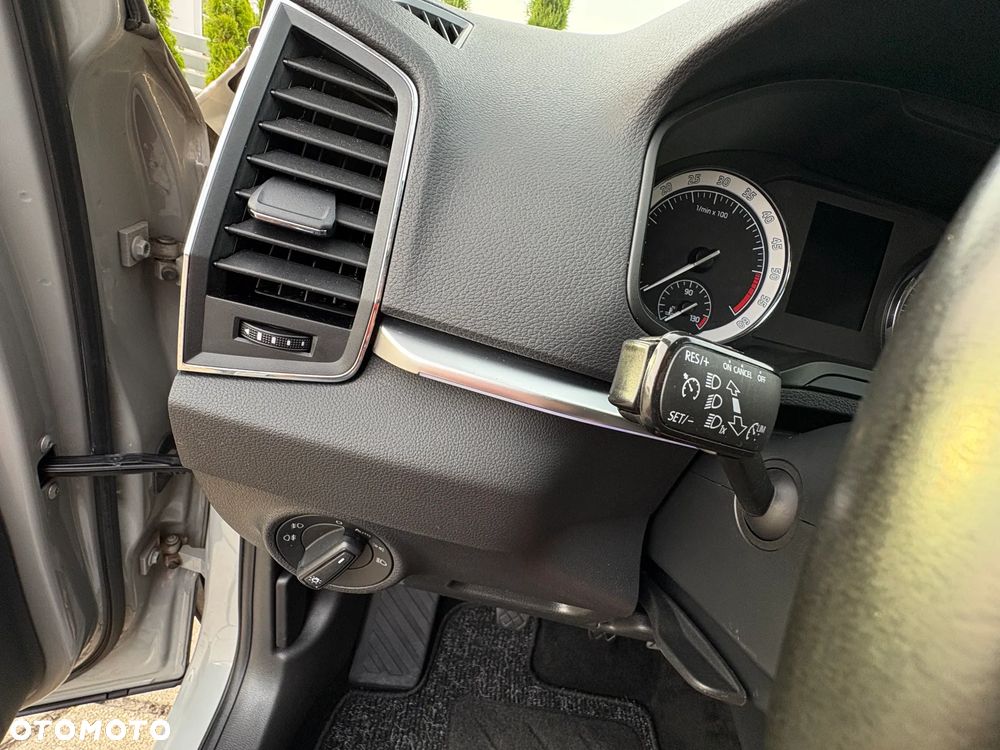 Skoda Karoq 2.0 TDI SCR 4x4 Style - 17