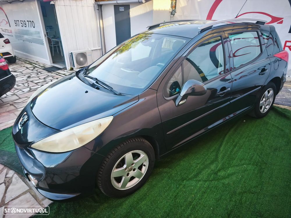 Peugeot 207 SW 1.4 Premium - 29
