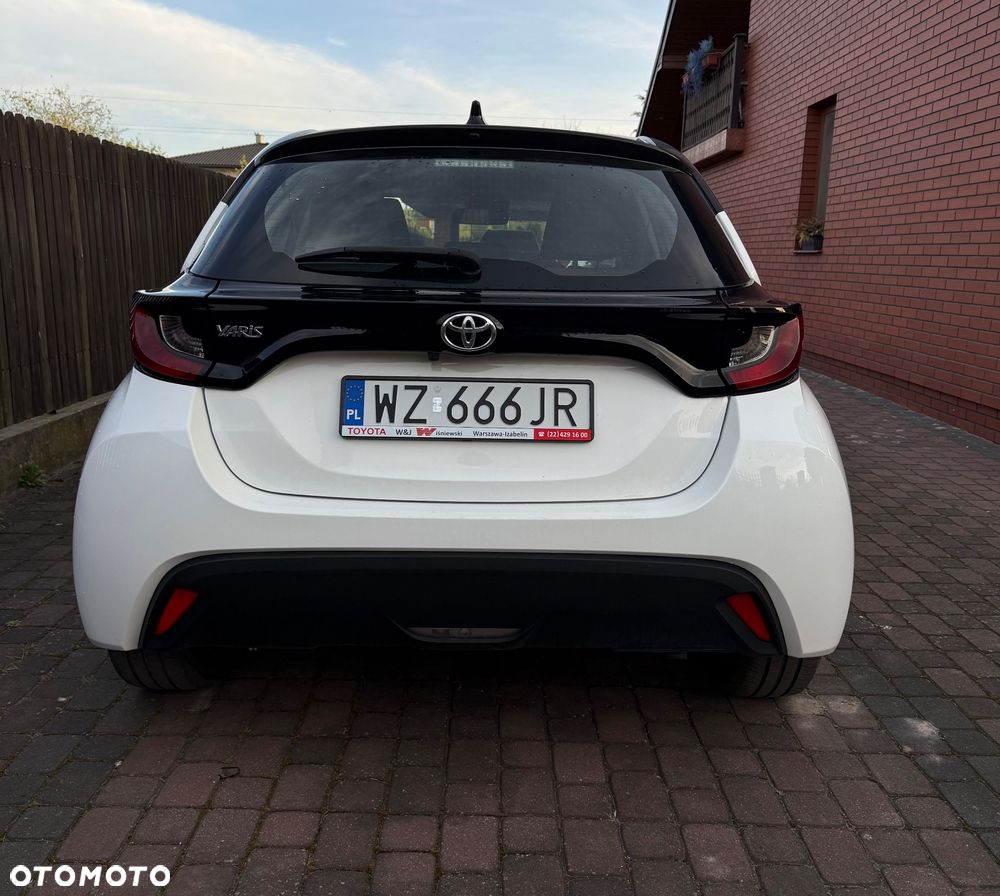 Toyota Yaris 1.5 Comfort - 6