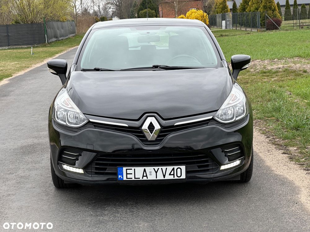 Renault Clio 1.2 16V 75 LIMITED - 6
