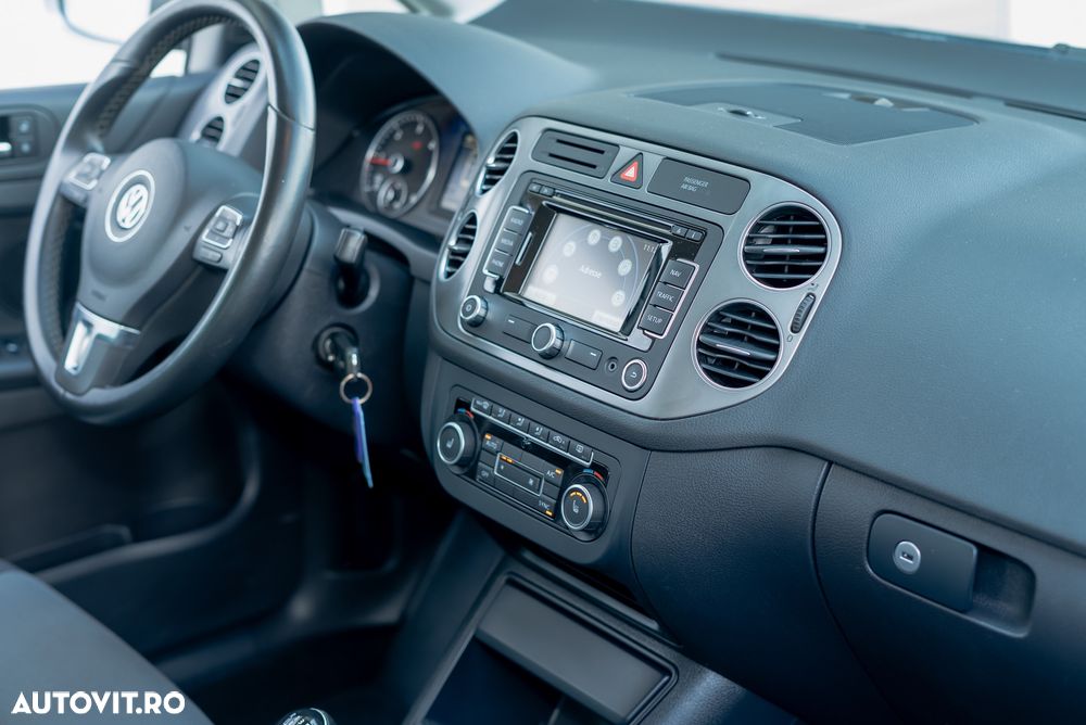 Volkswagen Golf Plus 1.6 TDI DPF MATCH - 27