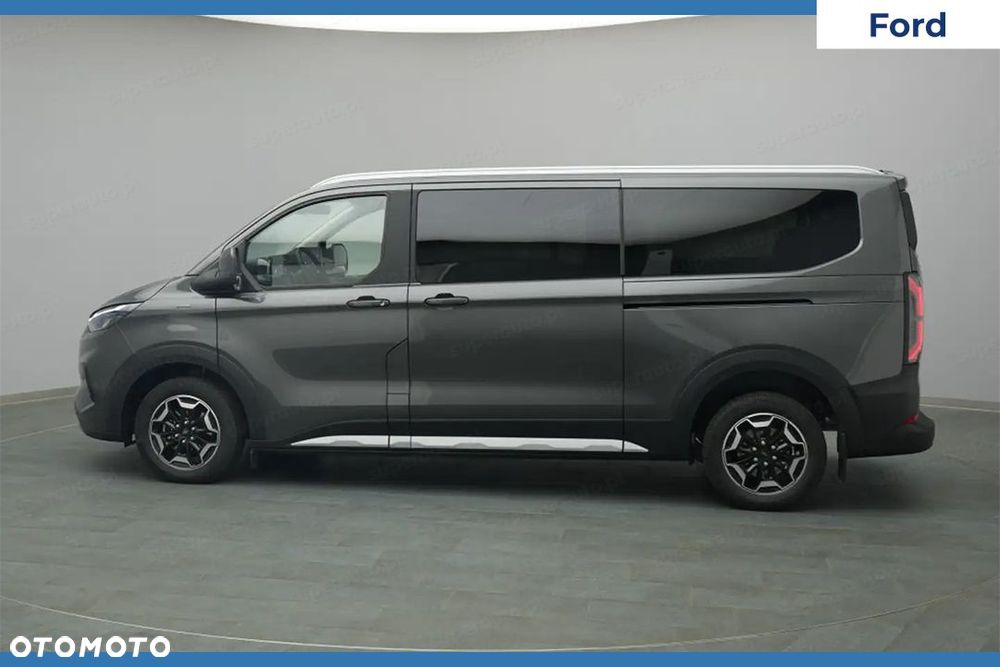 Ford Tourneo Custom - 3
