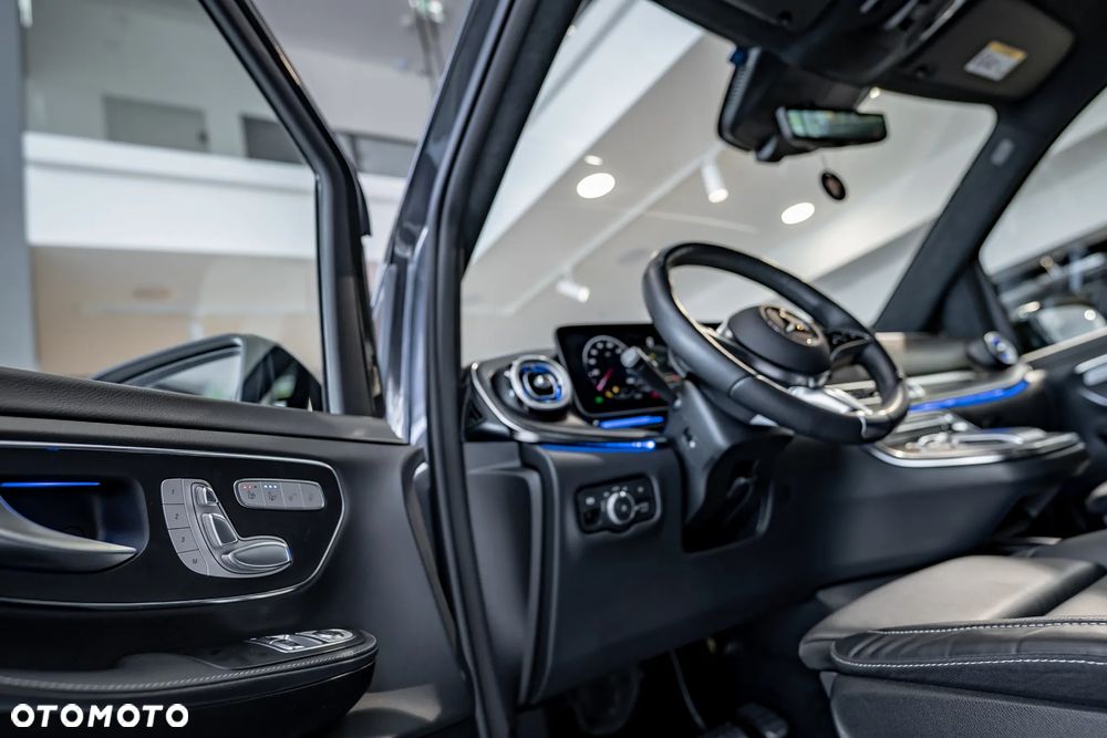 Mercedes-Benz Klasa V 300 d 4-Matic 9G-Tronic Exclusive (d³ugi) - 23
