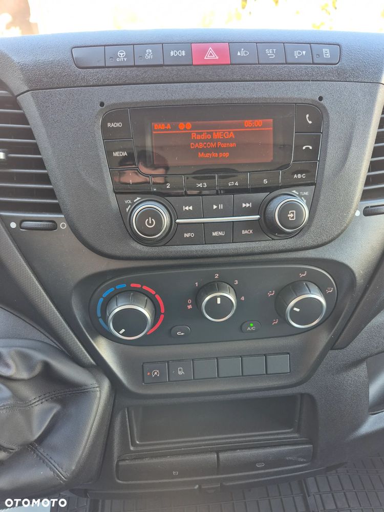 Iveco 35S16V (32727) - 14