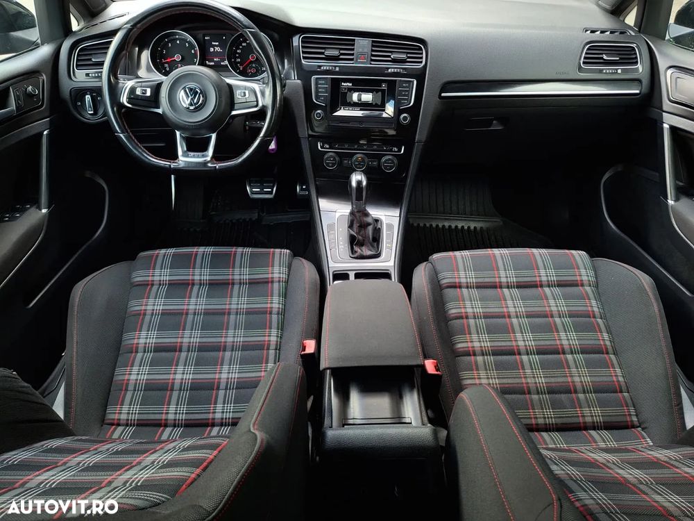 Volkswagen Golf 2.0 TSI BMT DSG GTI Performance - 16