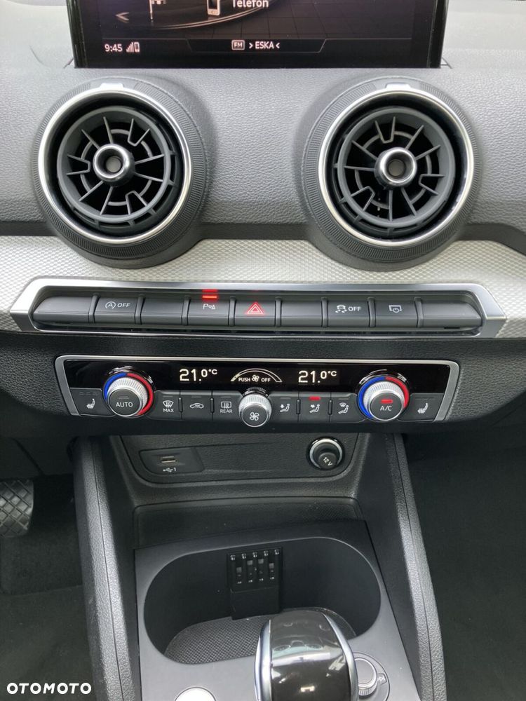 Audi Q2 - 18