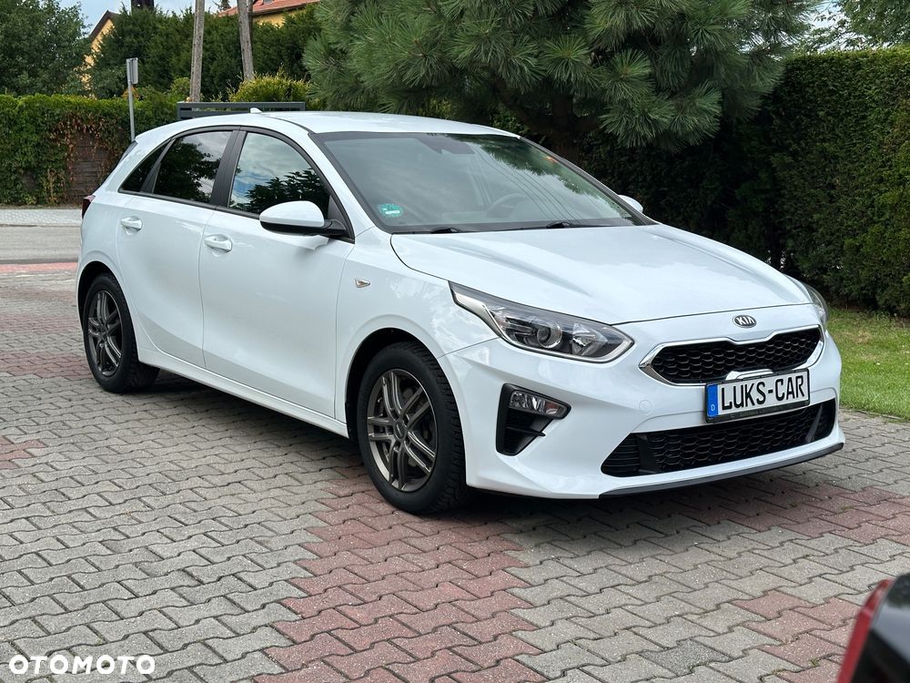Kia Ceed 1.4 L Business Line Plus - 37