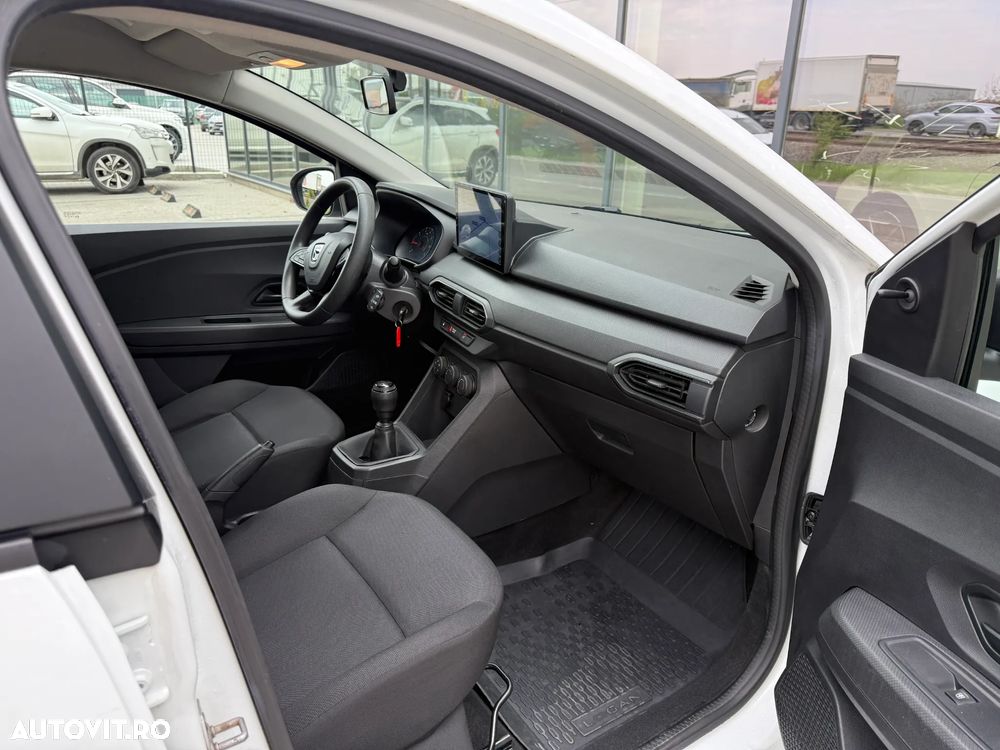 Dacia Logan TCe 90 MT5 Comfort - 8