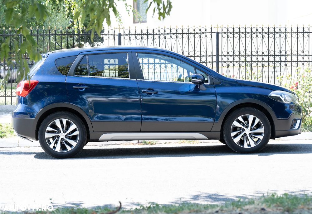 Suzuki S-Cross - 3