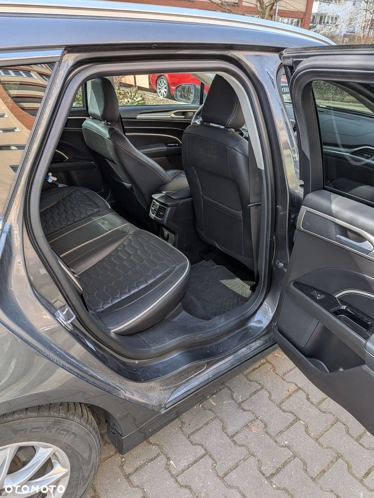Ford Mondeo Vignale 2.0 TDCi 4WD PowerShift - 17