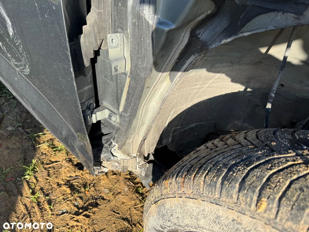 Ford Tourneo Connect 2.0 EcoBlue Allrad TITANIUM - 12