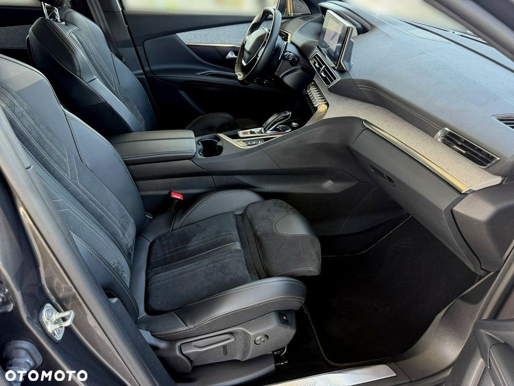 Peugeot 5008 - 18