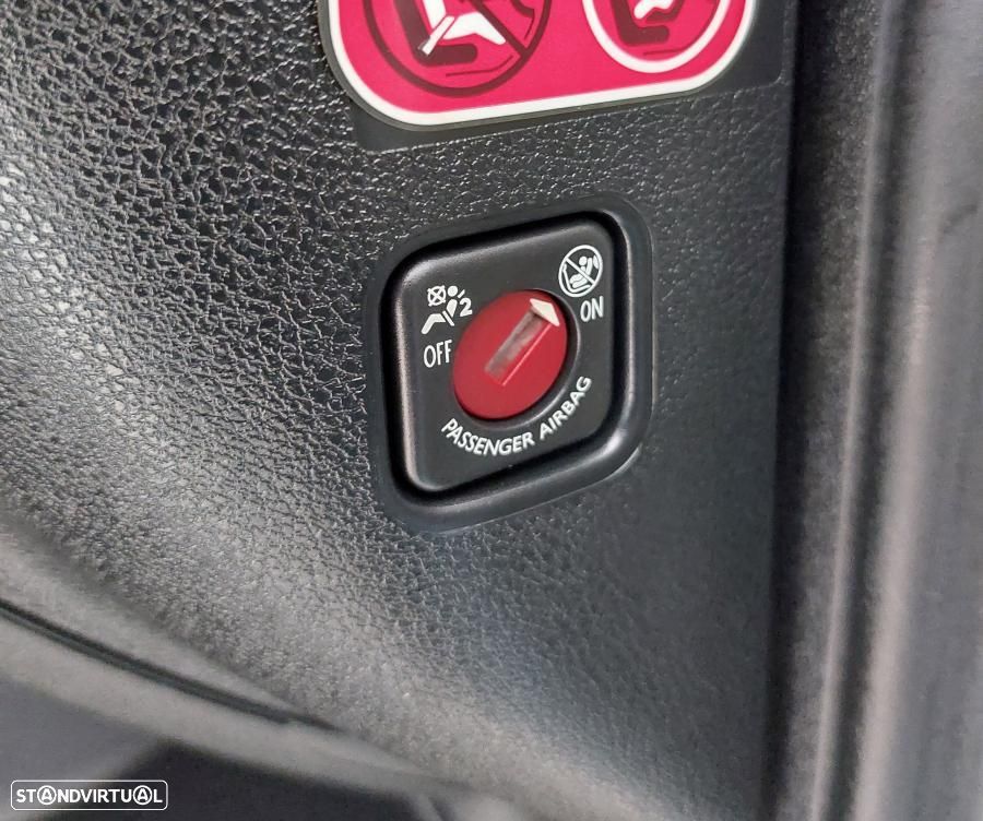 Peugeot Partner 1.6 BlueHDi L1 Premium 3 Lug.  -  IVA Dedutível - 32