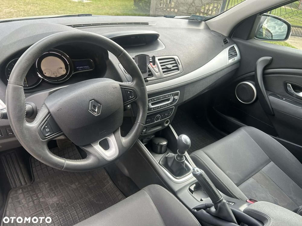 Renault Megane - 11