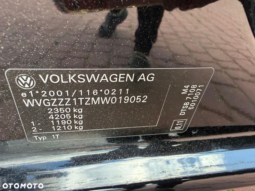 Volkswagen Touran 2.0 TDI BMT Highline DSG - 37