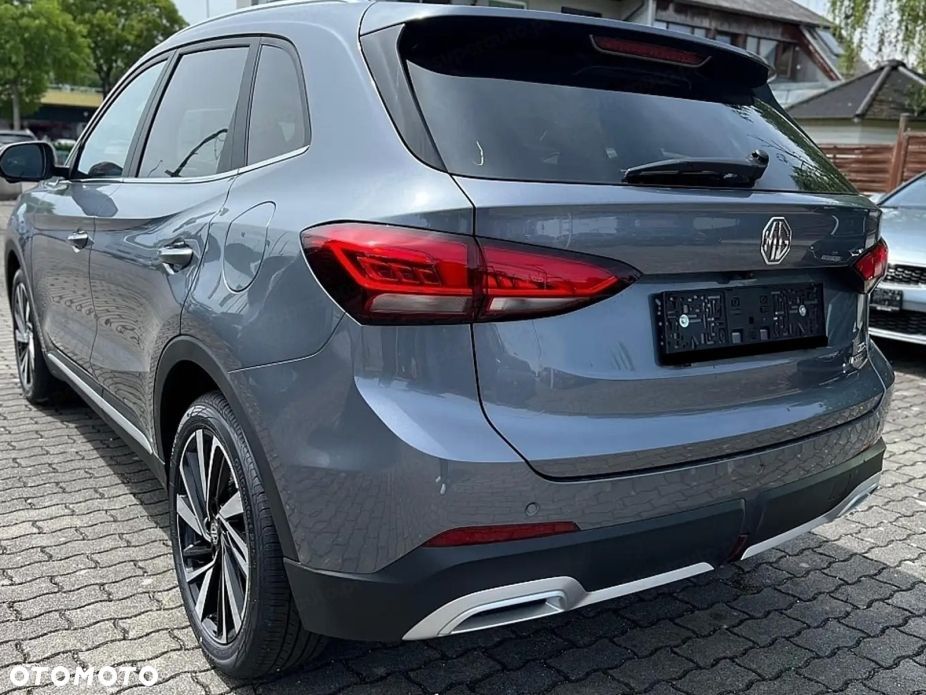 MG ZS Hybrid+ - 3