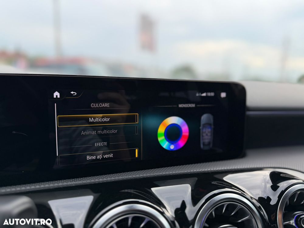 Mercedes-Benz A 250 e 8G-DCT - 29