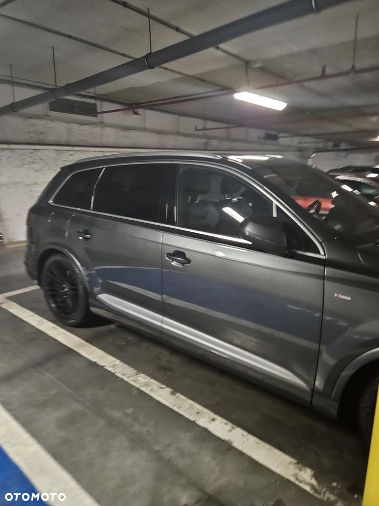 Audi Q7 - 14