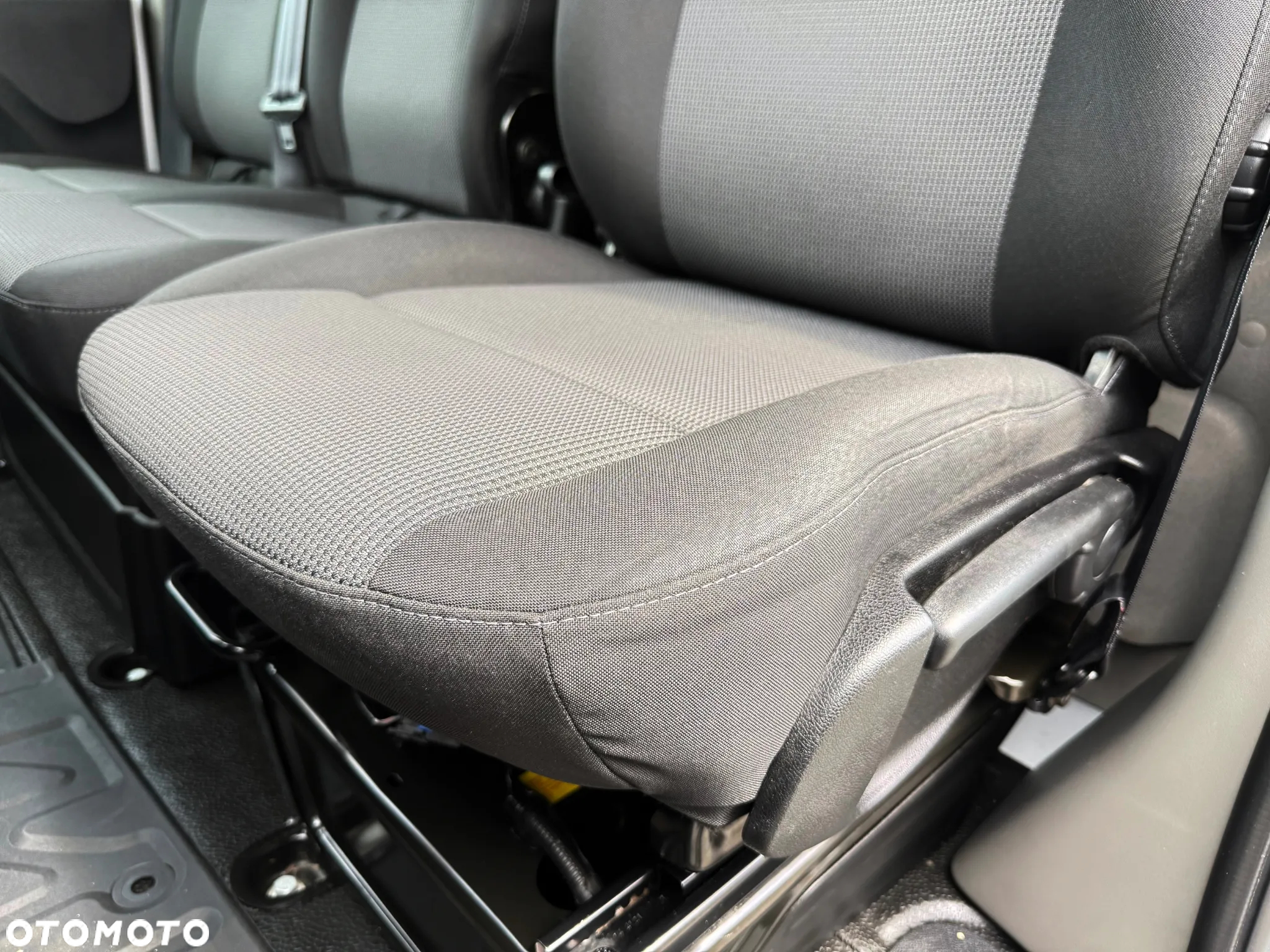 Renault Master 145 DCI Kontener 3x Drzwi 230V Chłodnia/Mroźnia do -12, Salon PL, Jeden Właściciel - 11