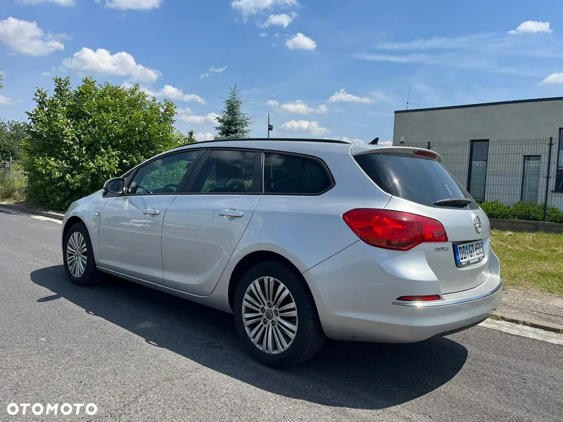 Opel Astra IV 1.6 CDTI Energy - 3