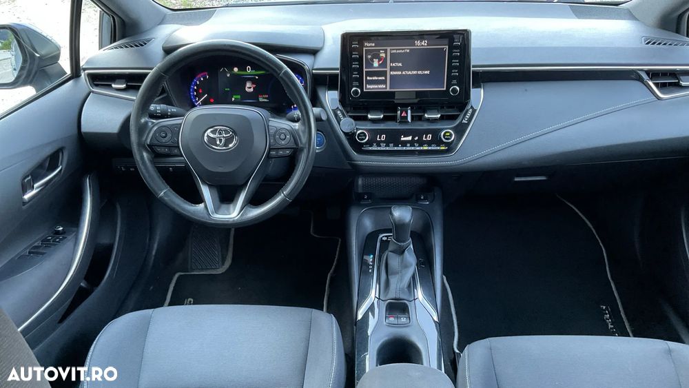 Toyota Corolla 1.8 HSD Business - 9