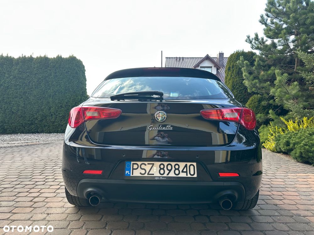 Alfa Romeo Giulietta 2.0 JTDM Distinctive - 3