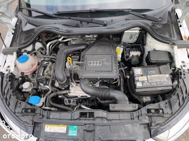 Audi A1 Sportback 1.0 TFSI ultra Design - 7
