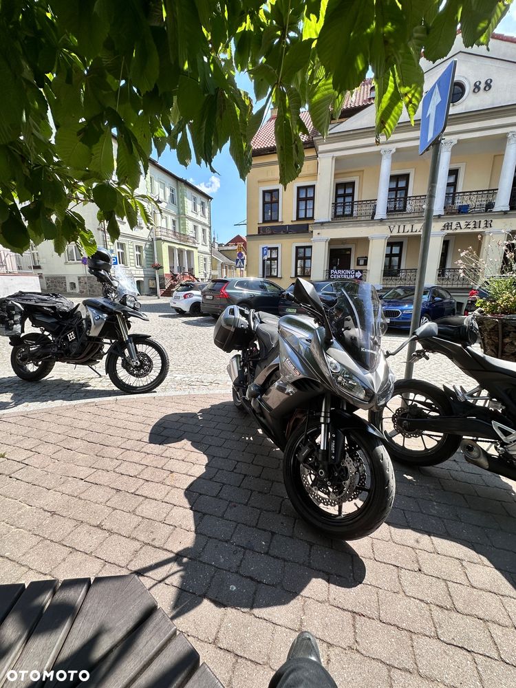 Kawasaki Ninja 1000 SX - 7