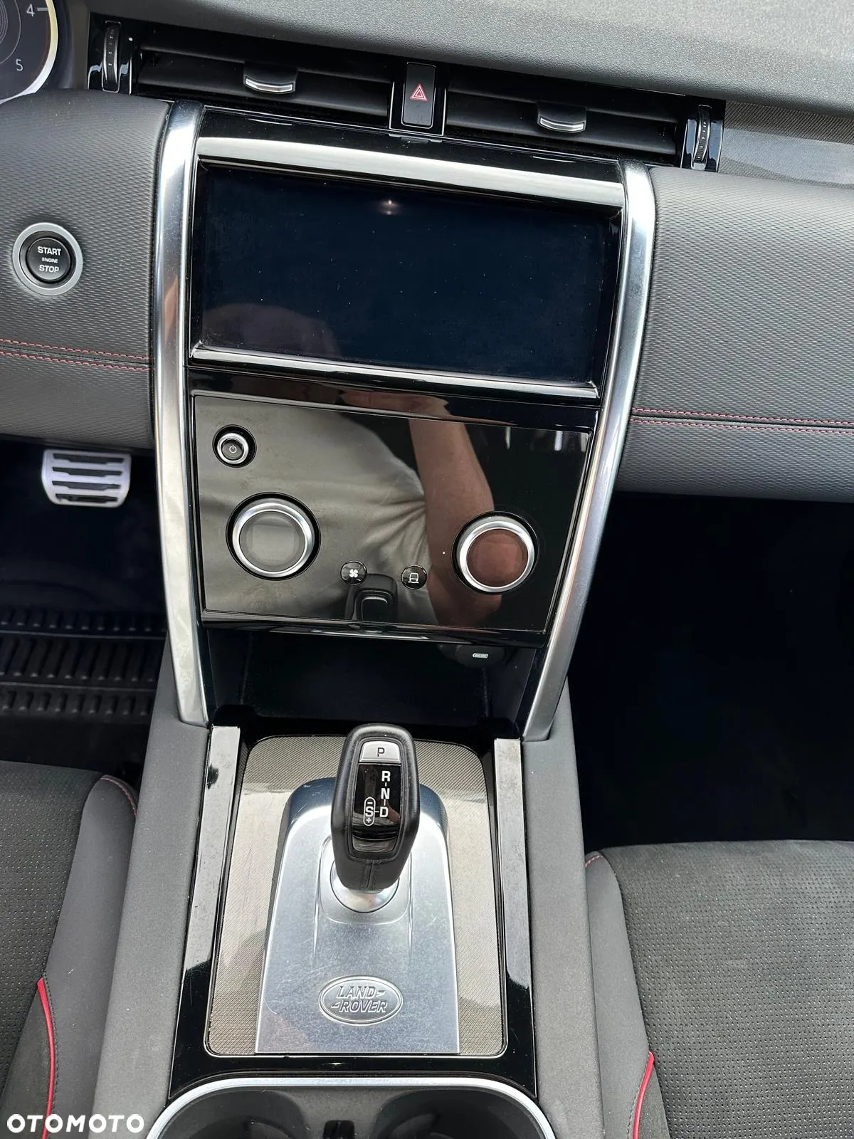 Land Rover Discovery Sport 2.0 D180 R-Dynamic S - 24