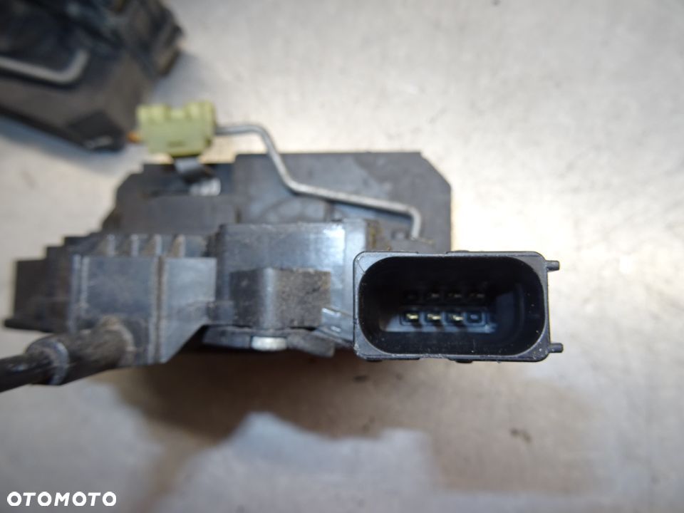 OPEL CORSA D HB 5D 06-10 ZAMEK DRZWI PRAWY PRZÓD PRAWY LEWY TYŁ - 9