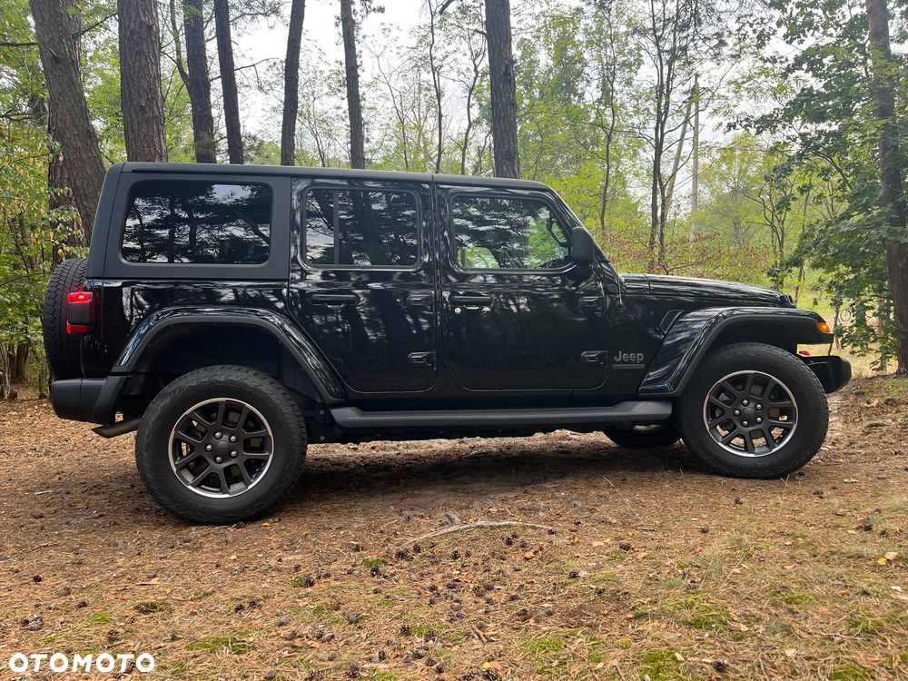Jeep Wrangler - 24