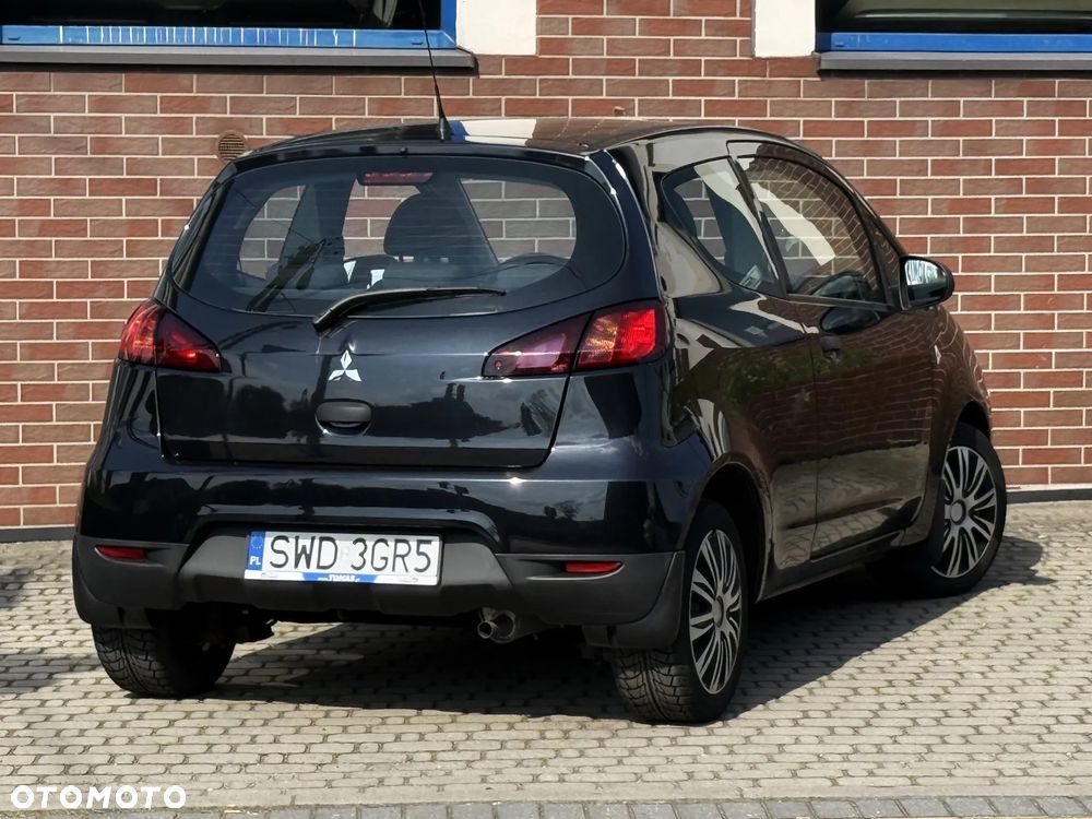 Mitsubishi Colt 1.1 Inform Cleartec - 23