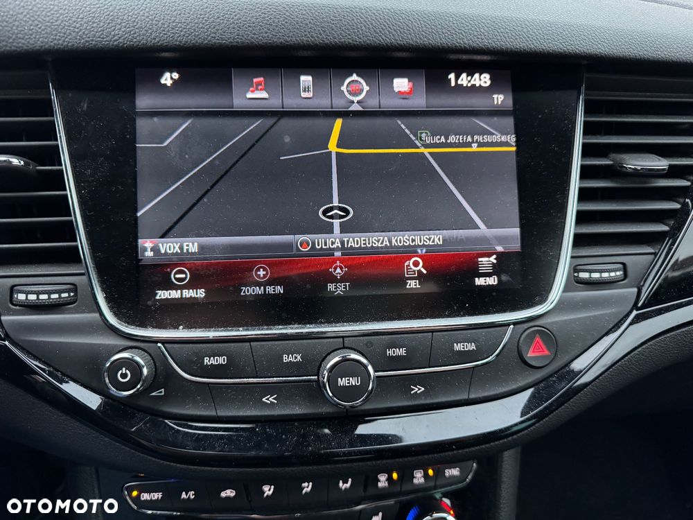 Opel Astra 1.4 Turbo Start/Stop Dynamic - 11